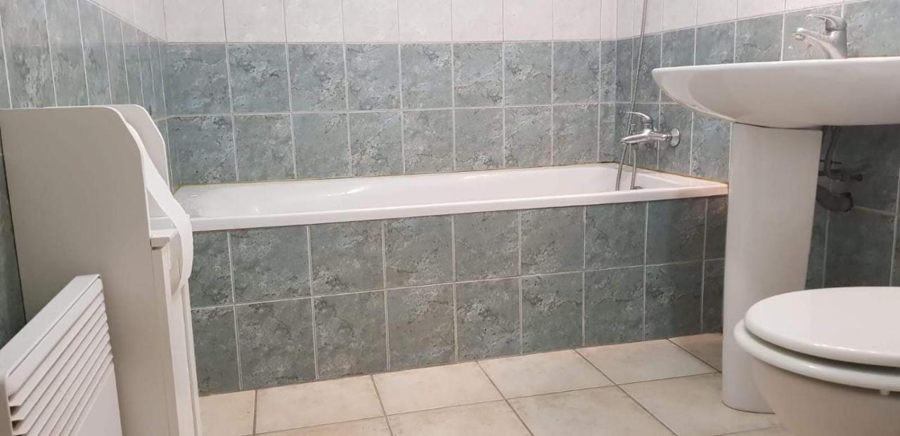 Concarneau Studio Apartment Екстериор снимка